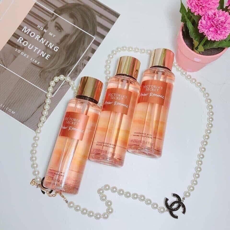 Xịt thơm body mist victoria’s secret - amber romance