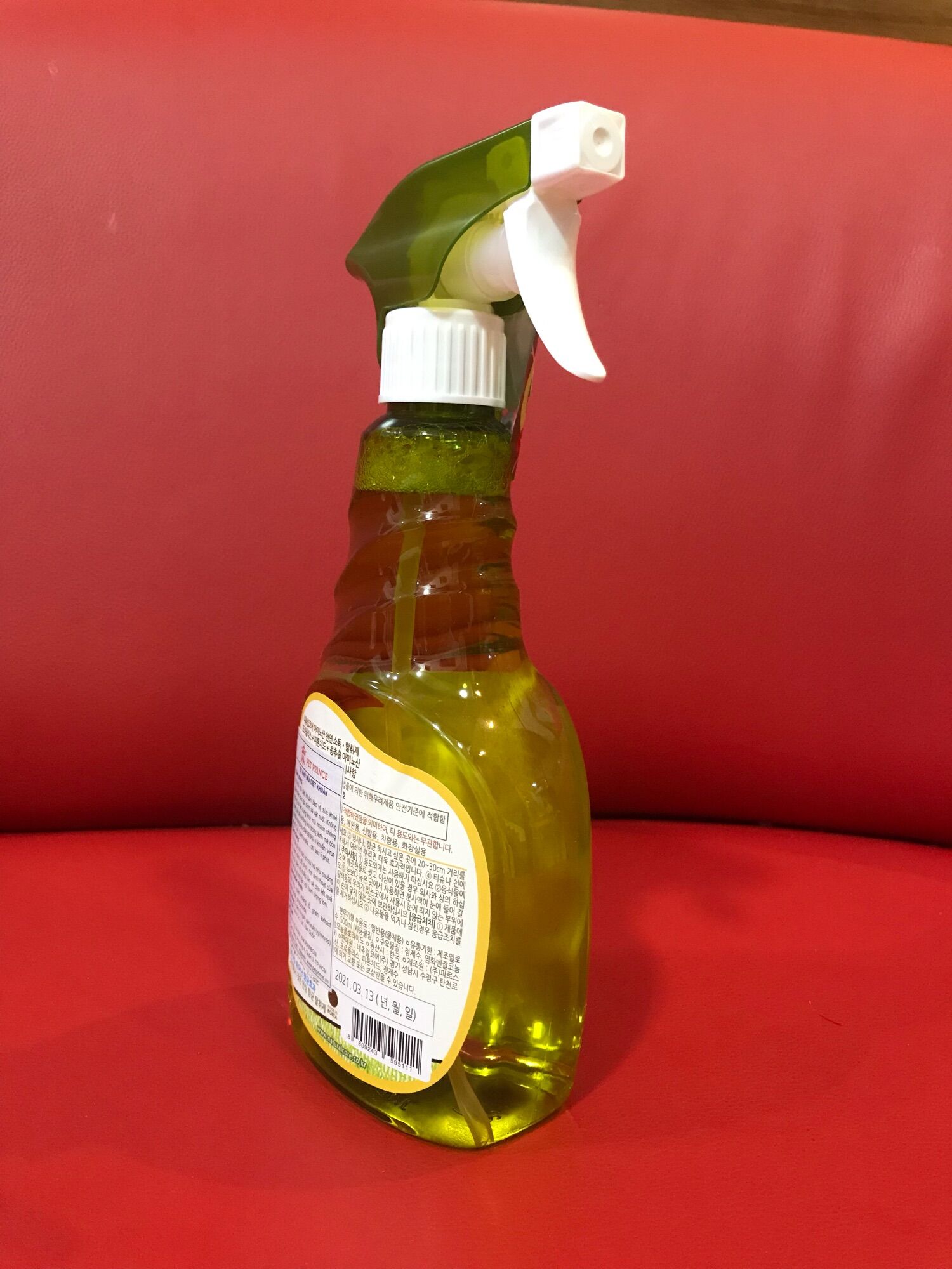 Xịt khử mùi diệt khuẩn Natural & Clean