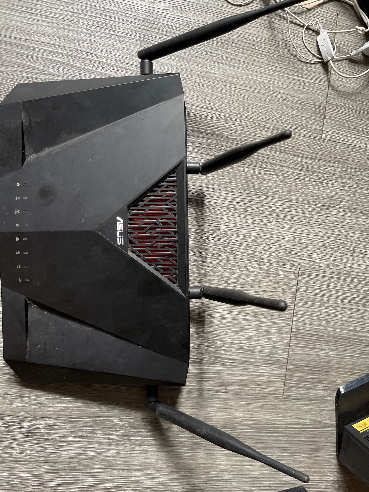 [HCM]Router chịu tải Asus AC3200  8 LAN 1gb, Ram 512mb