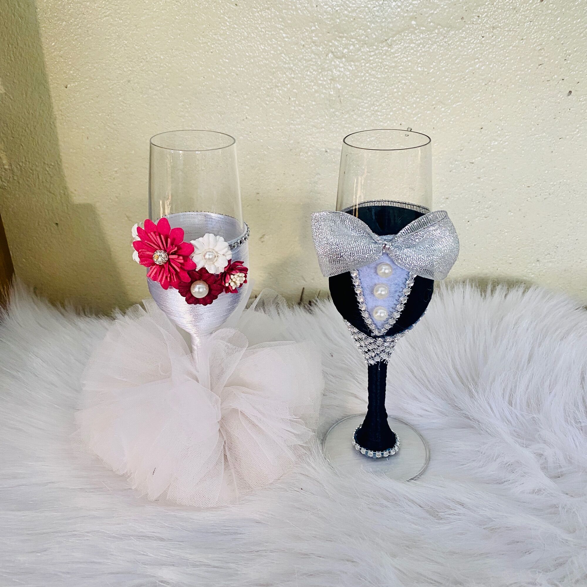 Ly giao bôi trang trí bàn tiệc cưới