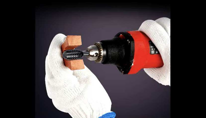 Bộ 5 đầu  mũi  phay mài  khắc  làm gỗ  lũa đa năng  cốt 6 đầu 12 mm