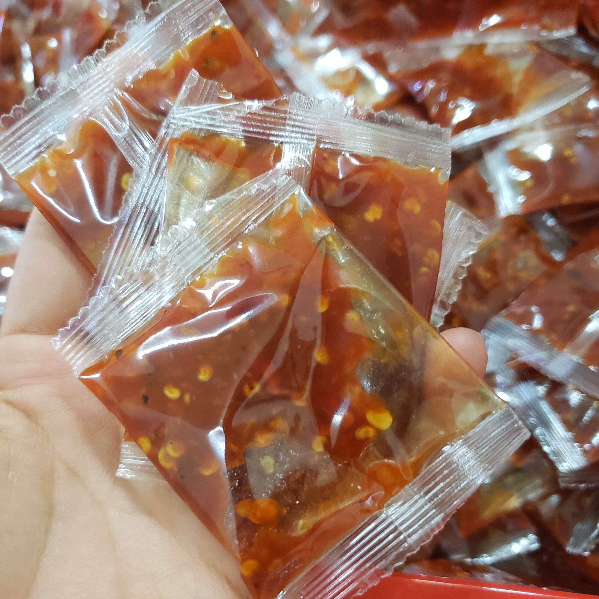 Bánh Tráng Phơi Sương Chấm Sốt Ớt Siêu Cay