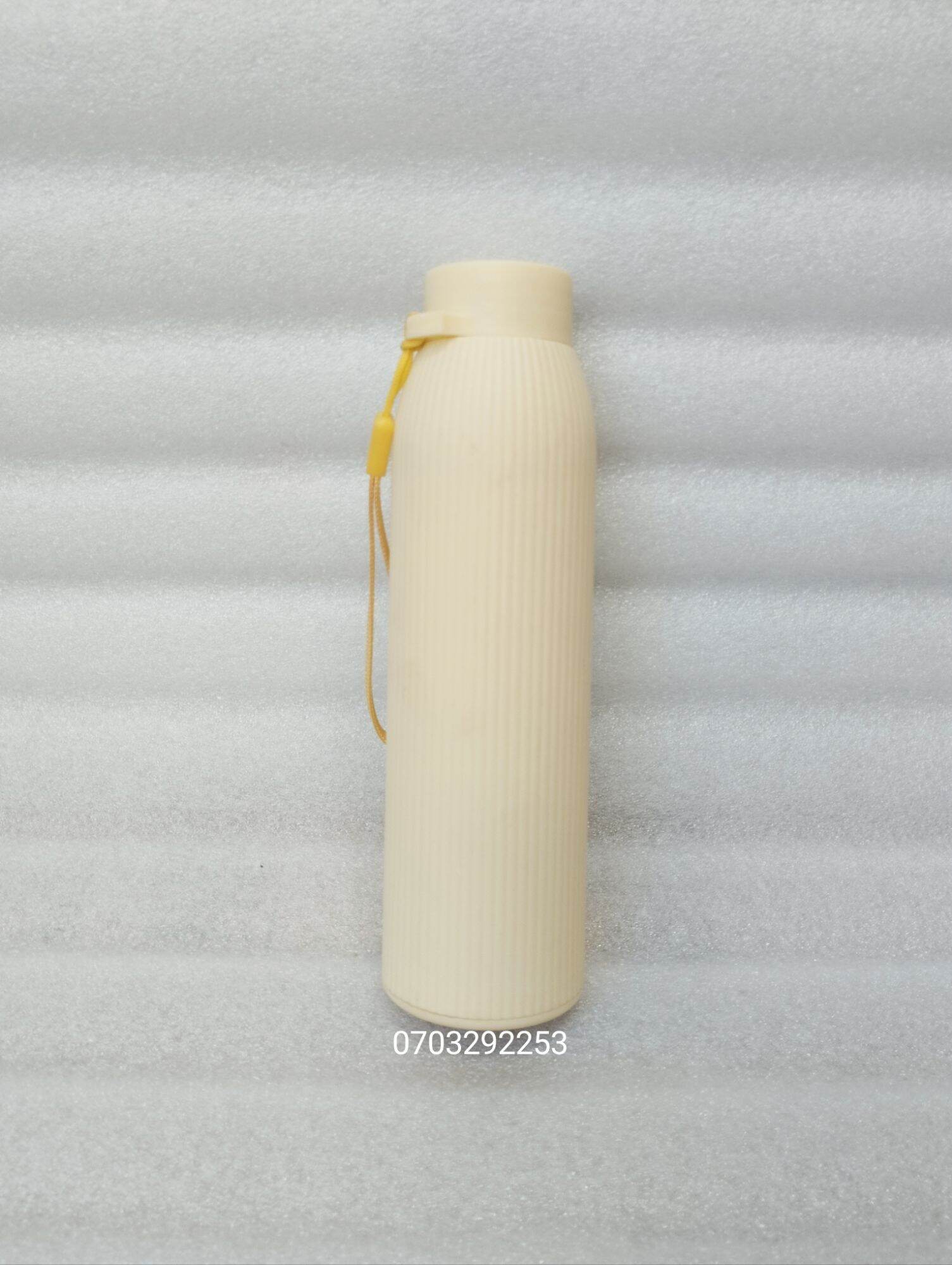Bình thủy tinh bọc nhựa 350ml màu ngẫu nhiên ̣