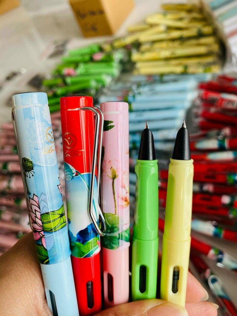 Bút mực luyện viết Leta Hoa sen