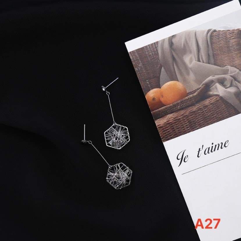 Khuyên tai tiểu thư phong cách Hàn Quốc (Shop có nhiều mẫu, inbox shop để lựa)