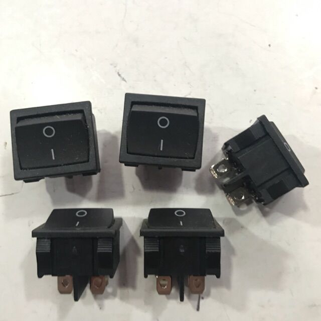 Công tắc amply loại 4 chấu