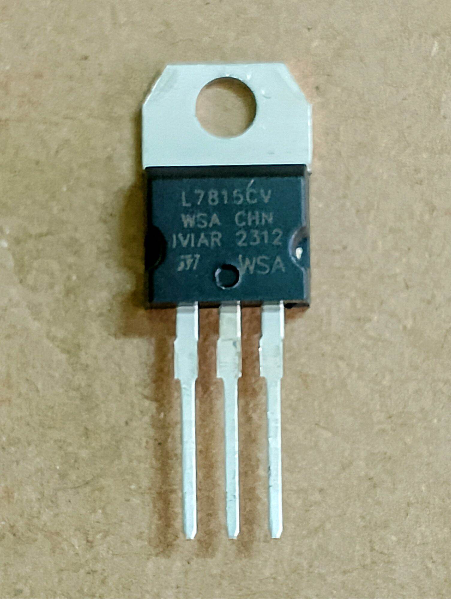 IC ổn áp