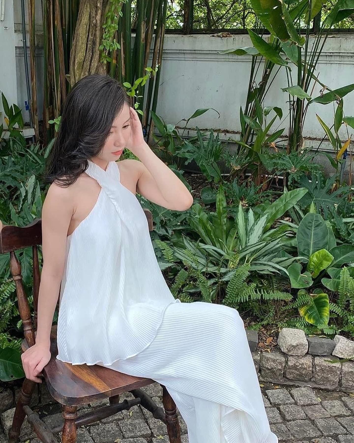Set Lani voan lụa cao cấp- áo chéo cổ - quần ống suông