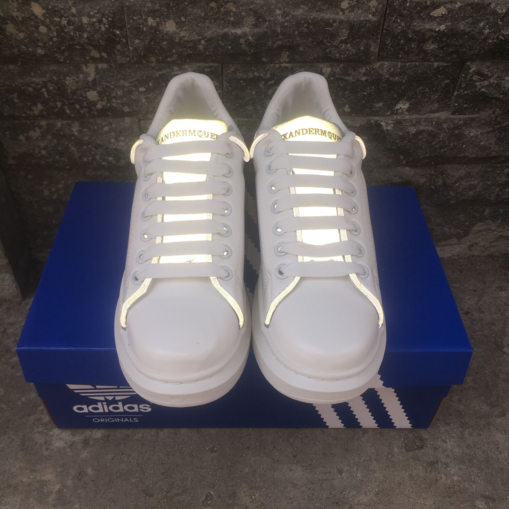 [HCM]Giày Queen gót nhung dây lụa nam nữ Fullbox - Ann Shoes
