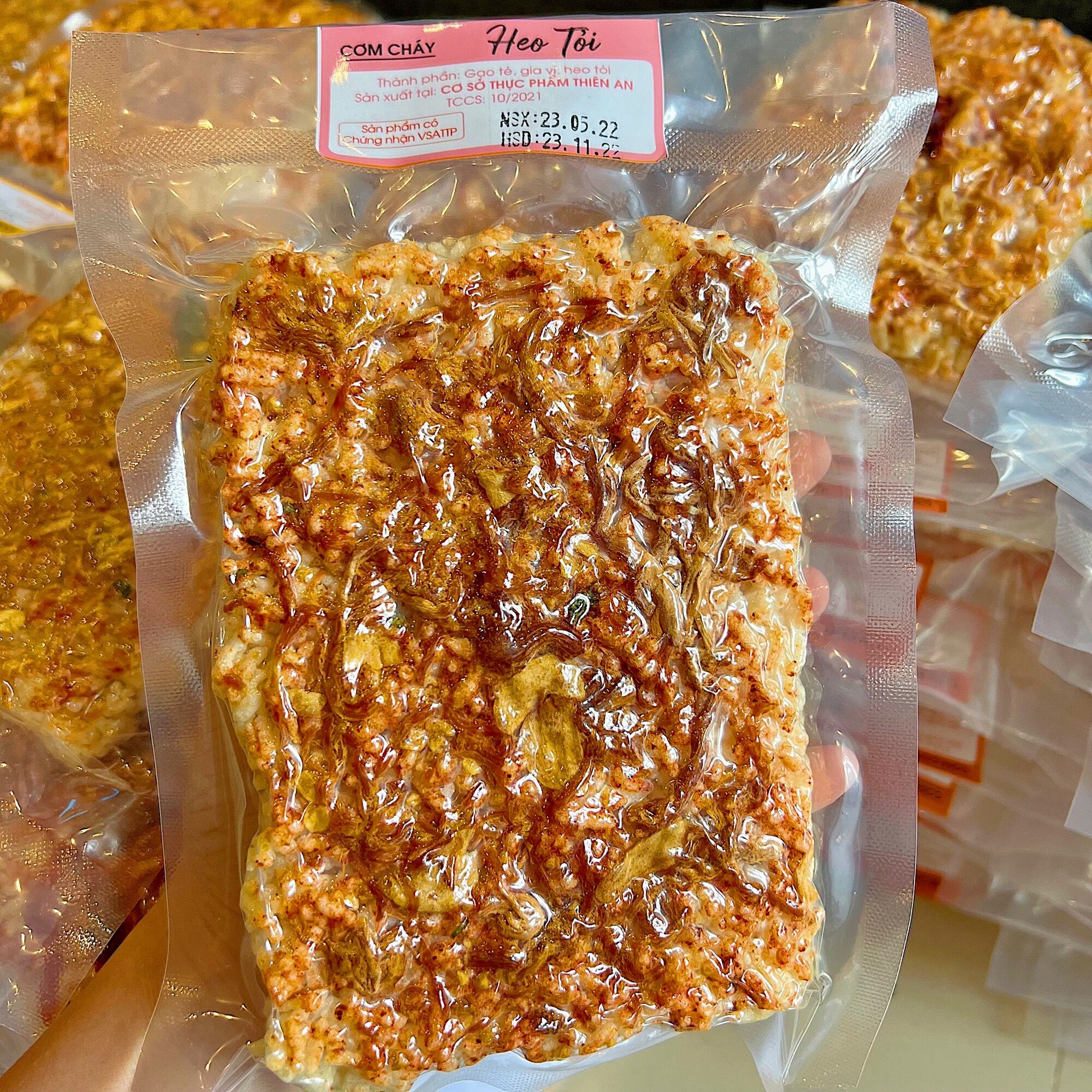 Cơm cháy vị khô heo cháy tỏi 100g