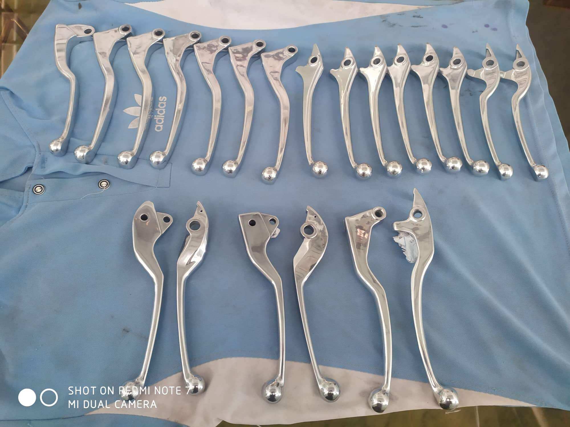 Tay thắng tay côn winner đánh bóng xi inox giá 1 cặp