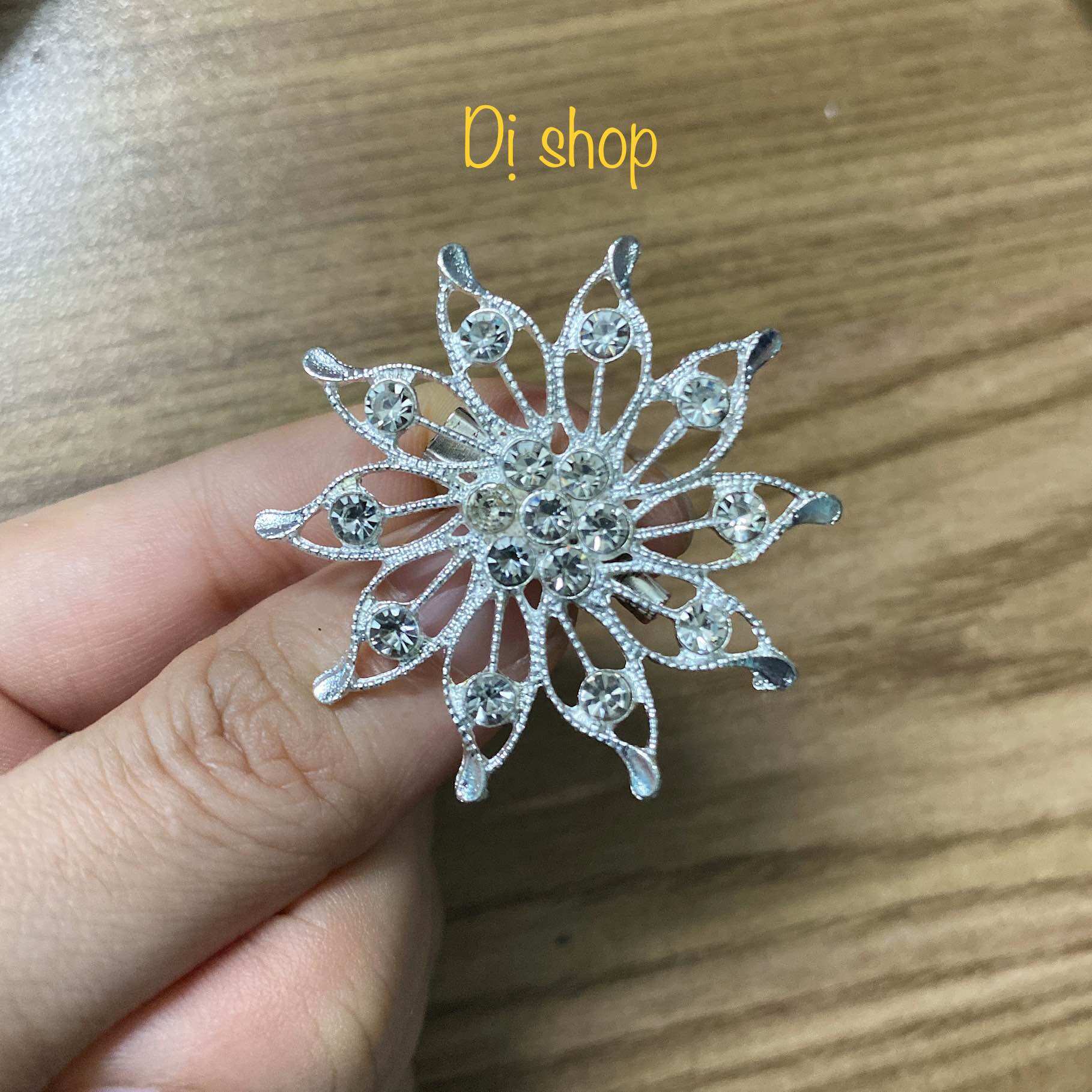 Tag cài đá sao biển size tầm 4cm