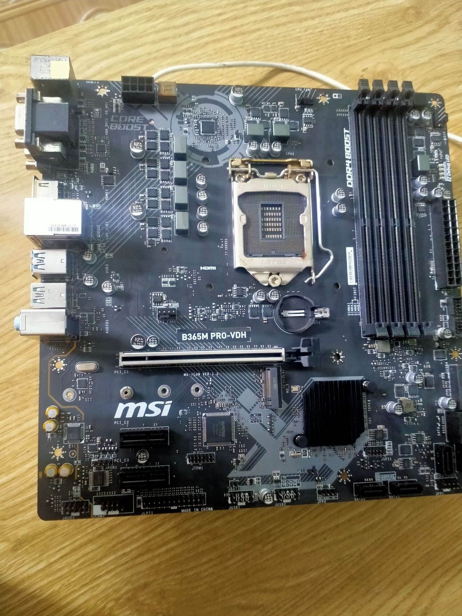 mainboard MSI B360M BAZOOKA VÀ MSI B365M PRO -VDH 4KHE RAM SOCKET 1151