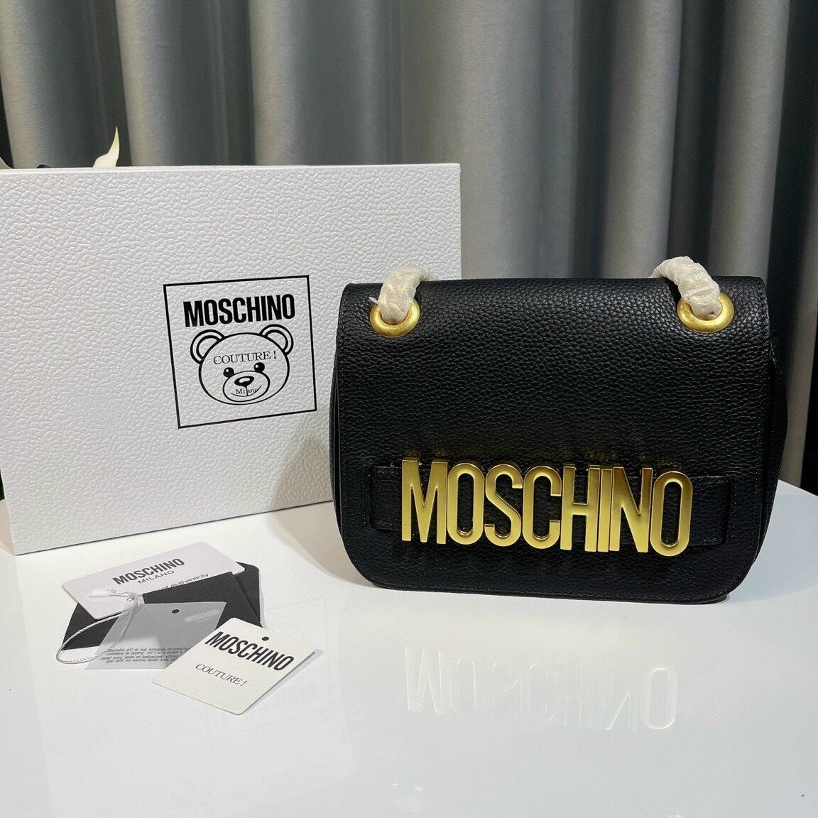 Túi Love Moschino chính hãng