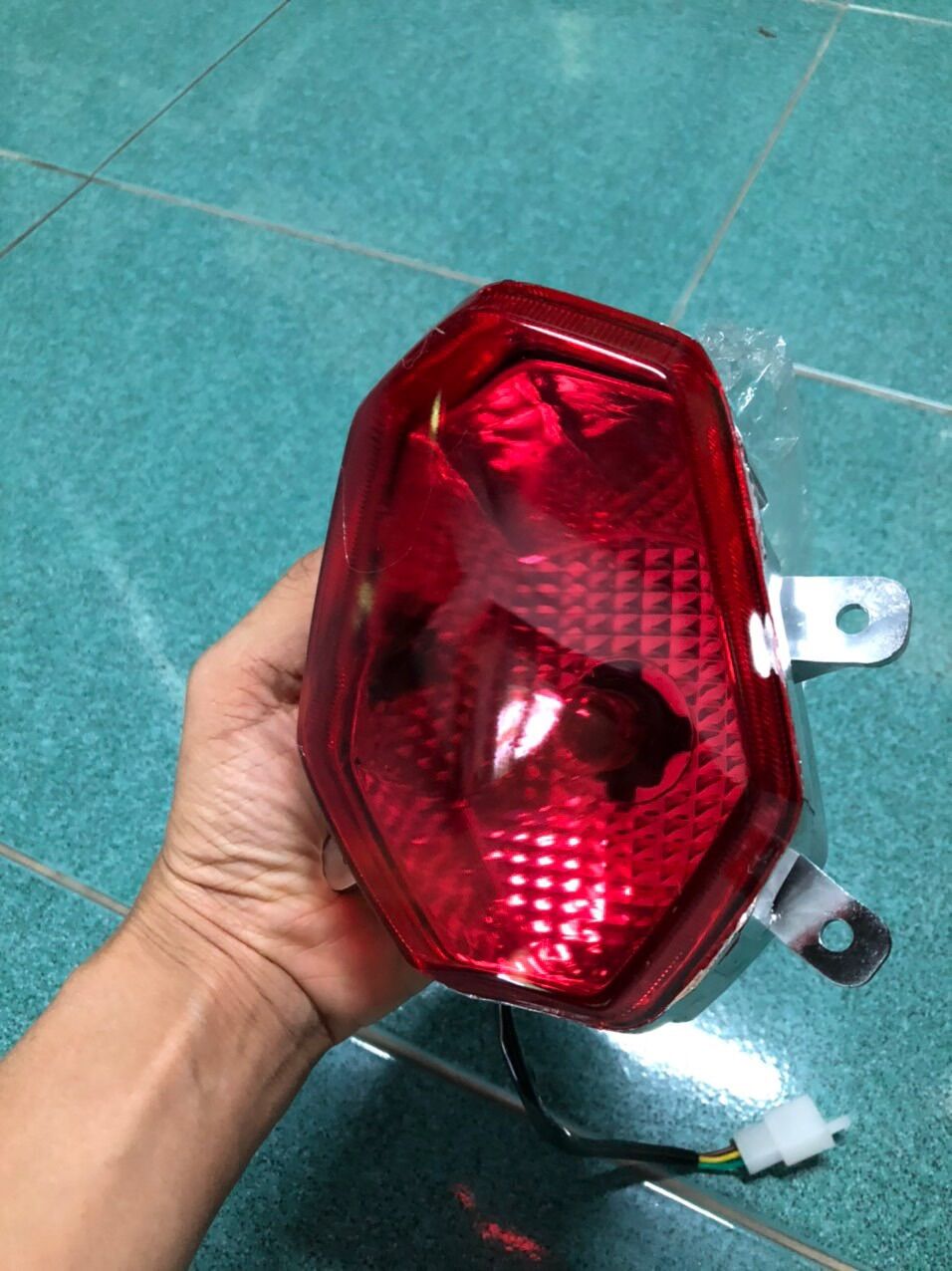 Đèn hậu xe xmen