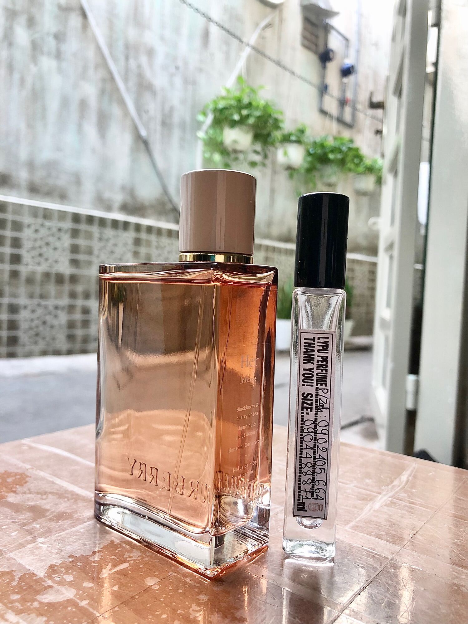 [Mẫu thử]Nước hoa Nữ Burberry Her Eau de Parfum Intense