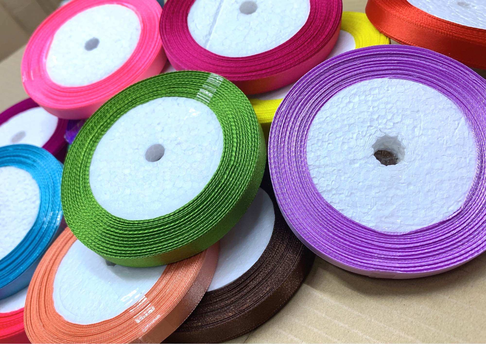 Ruban satin 1cm.