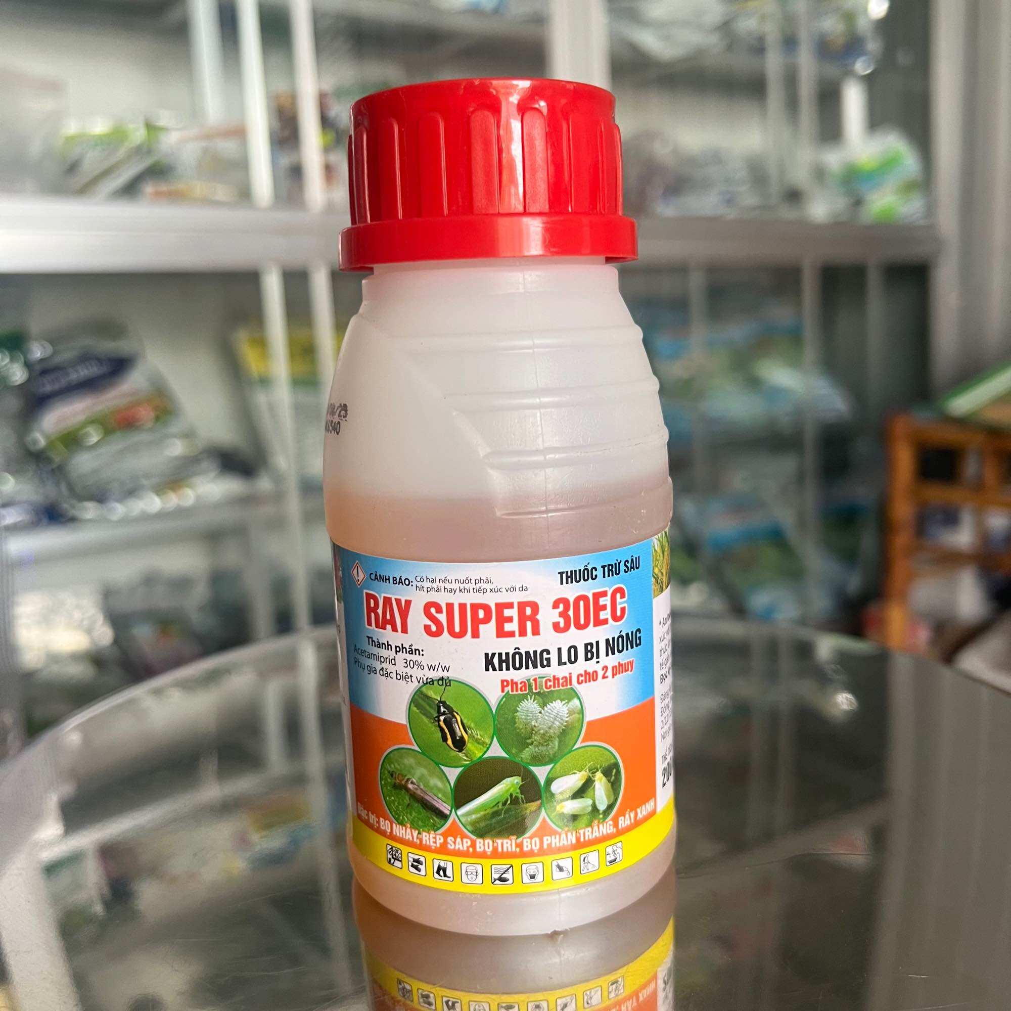 Thuốc trừ sâu RAY SUPER 300EC chai 200ml Đặc trị rệp sáp, không nóng trái, hiệu quả sau lần phun đầu tiên