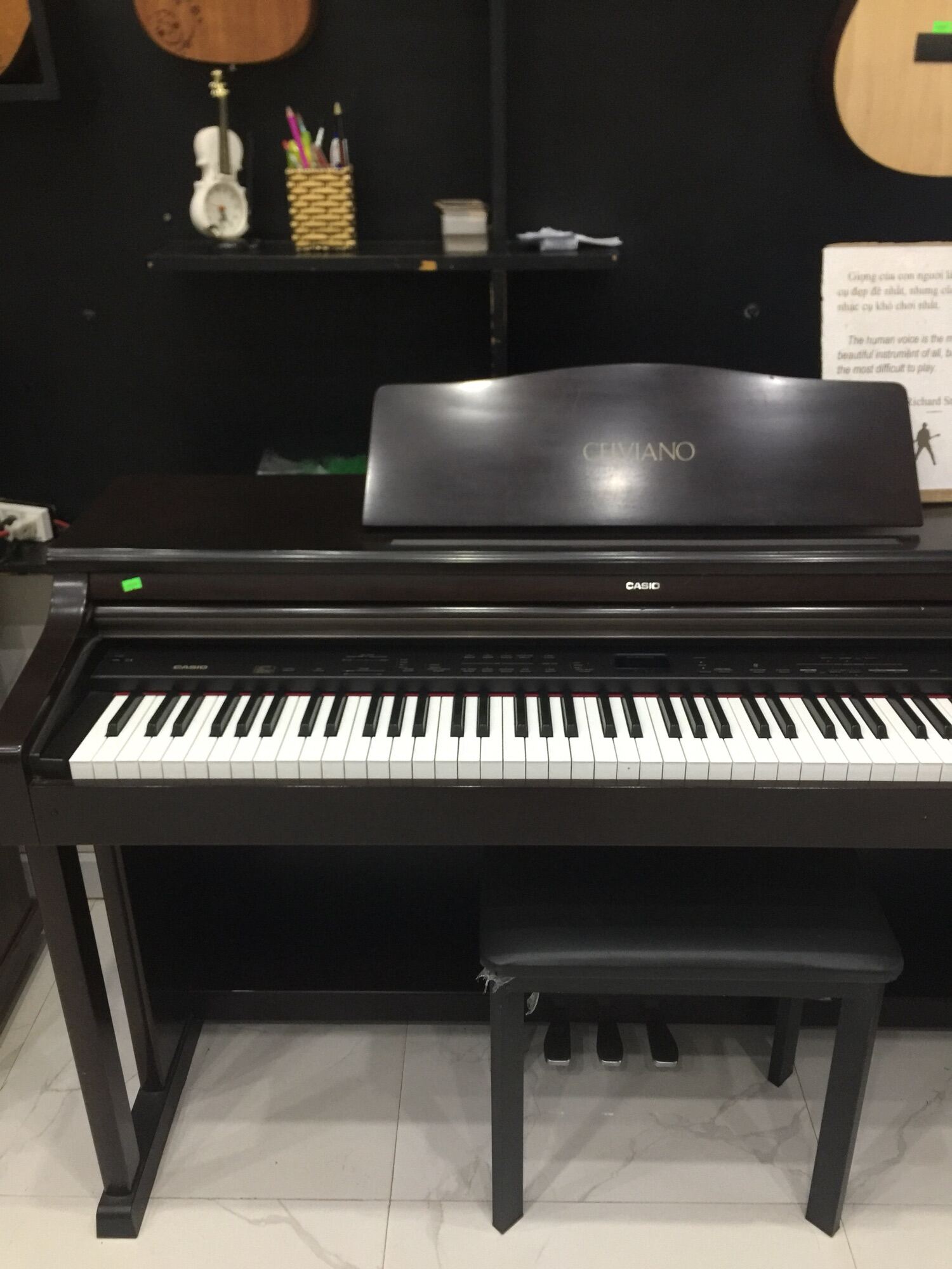 Piano Roland HP 2800