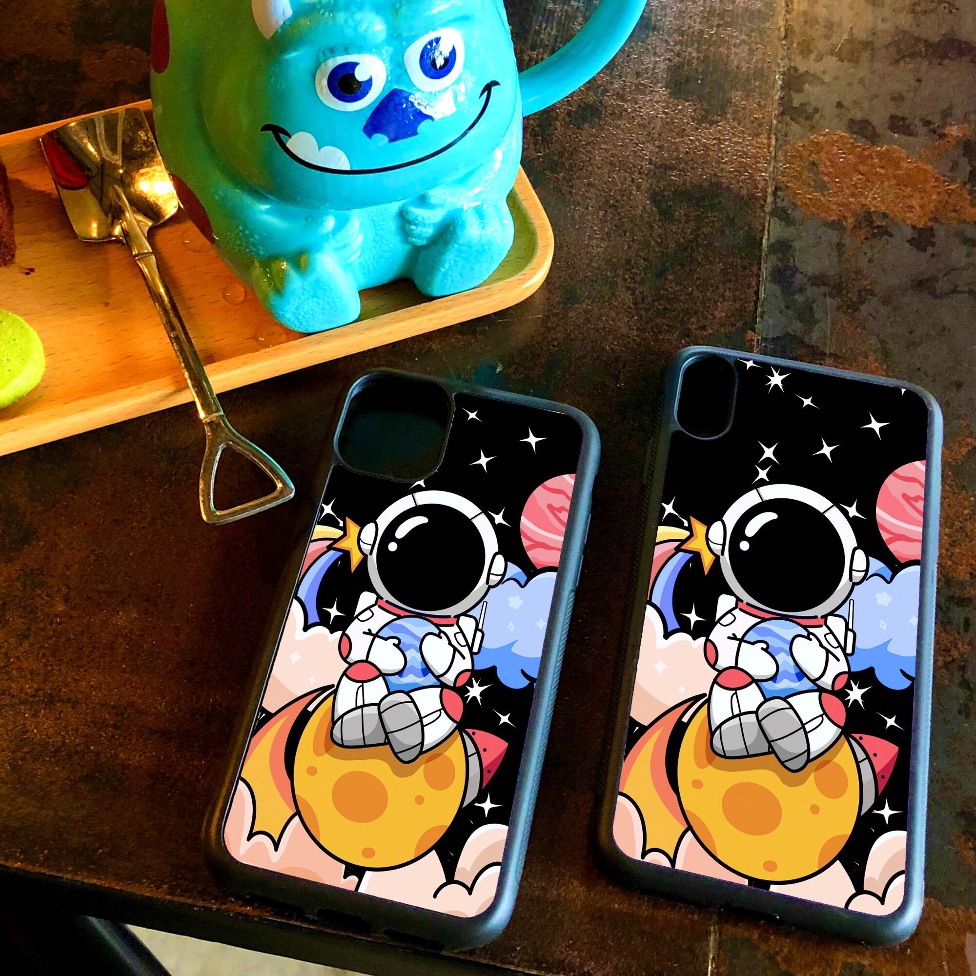 [HCM]Ốp iphone Phi Hành Gia dễ thương