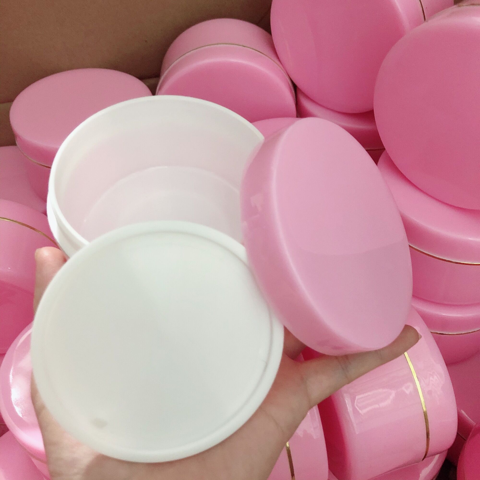 10 hủ đựng kem 200g màu hồng