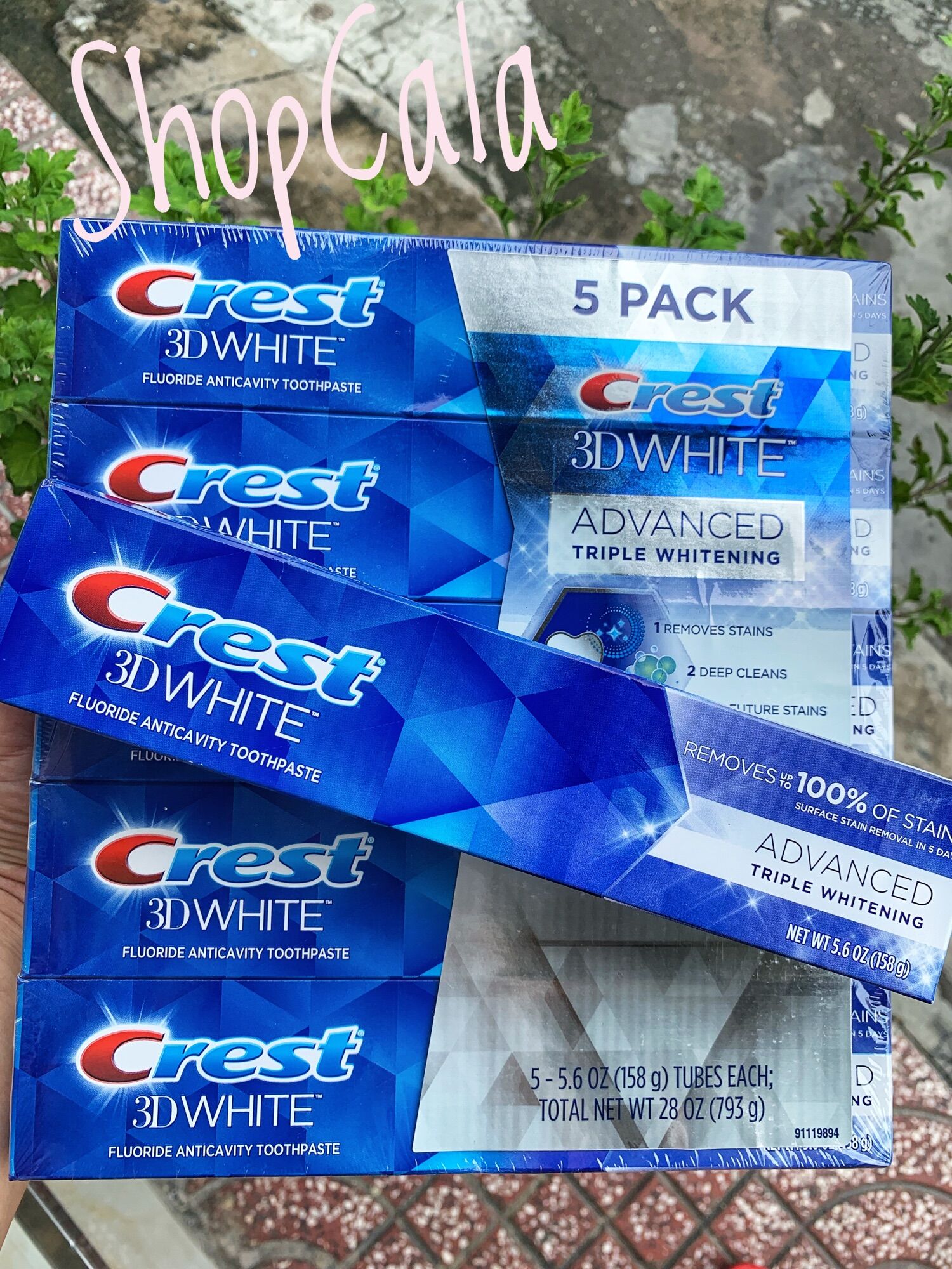 Kem đánh răng Crest 3D White Advanced Triple Whitening 158g (Mỹ)