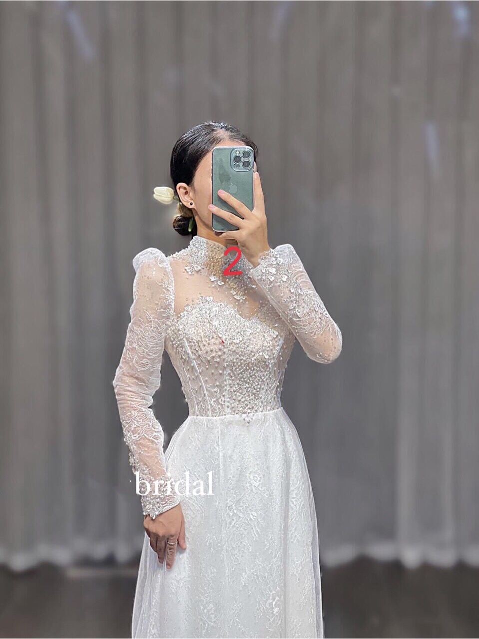 Áo dài hỏi cưới trắng, đỏ 4 tà ren mi