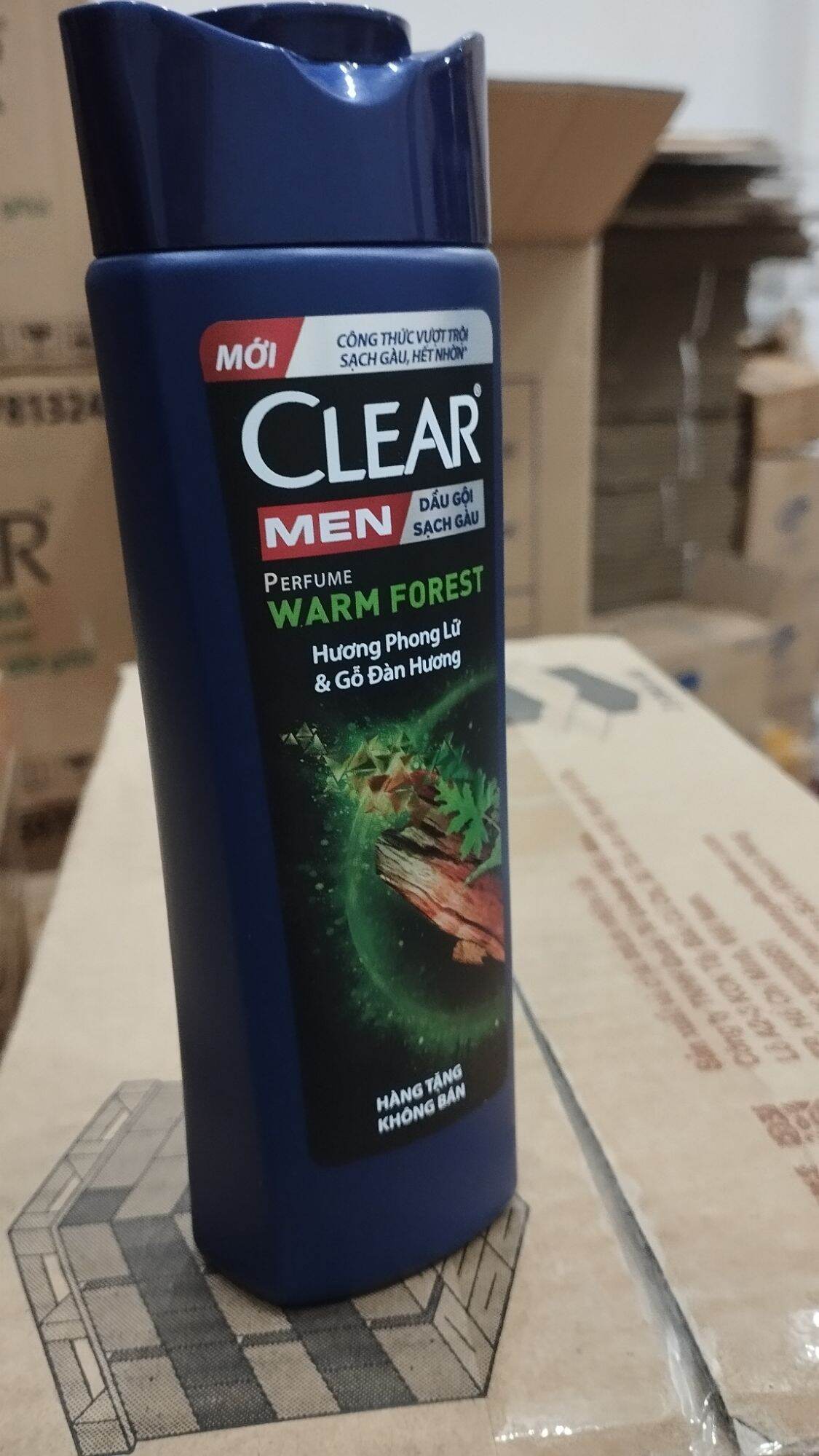 Dầu gội Clear Men 140g (hàng khuyến mãi)