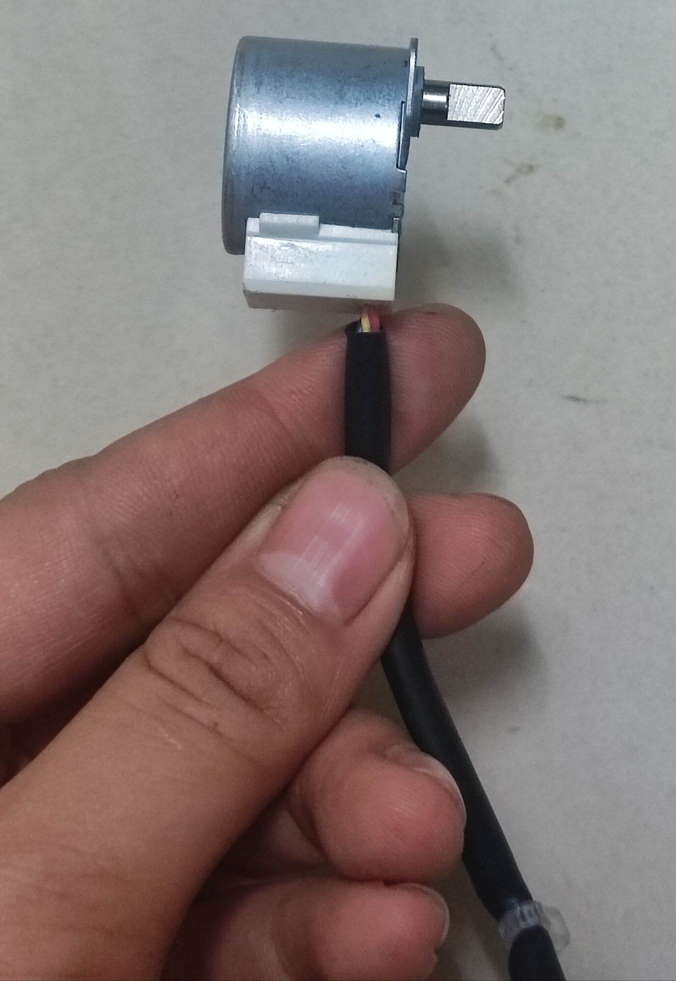 motor đảo vẩy gió điều hoà Sanyo
