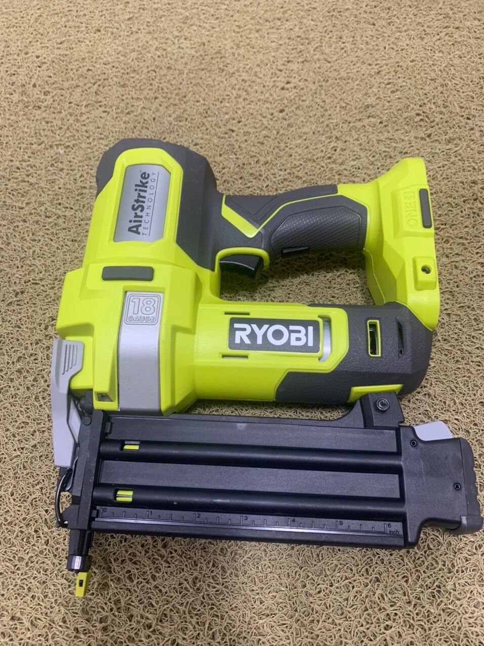 Thân máy bắn Đinh F ryobj 18v