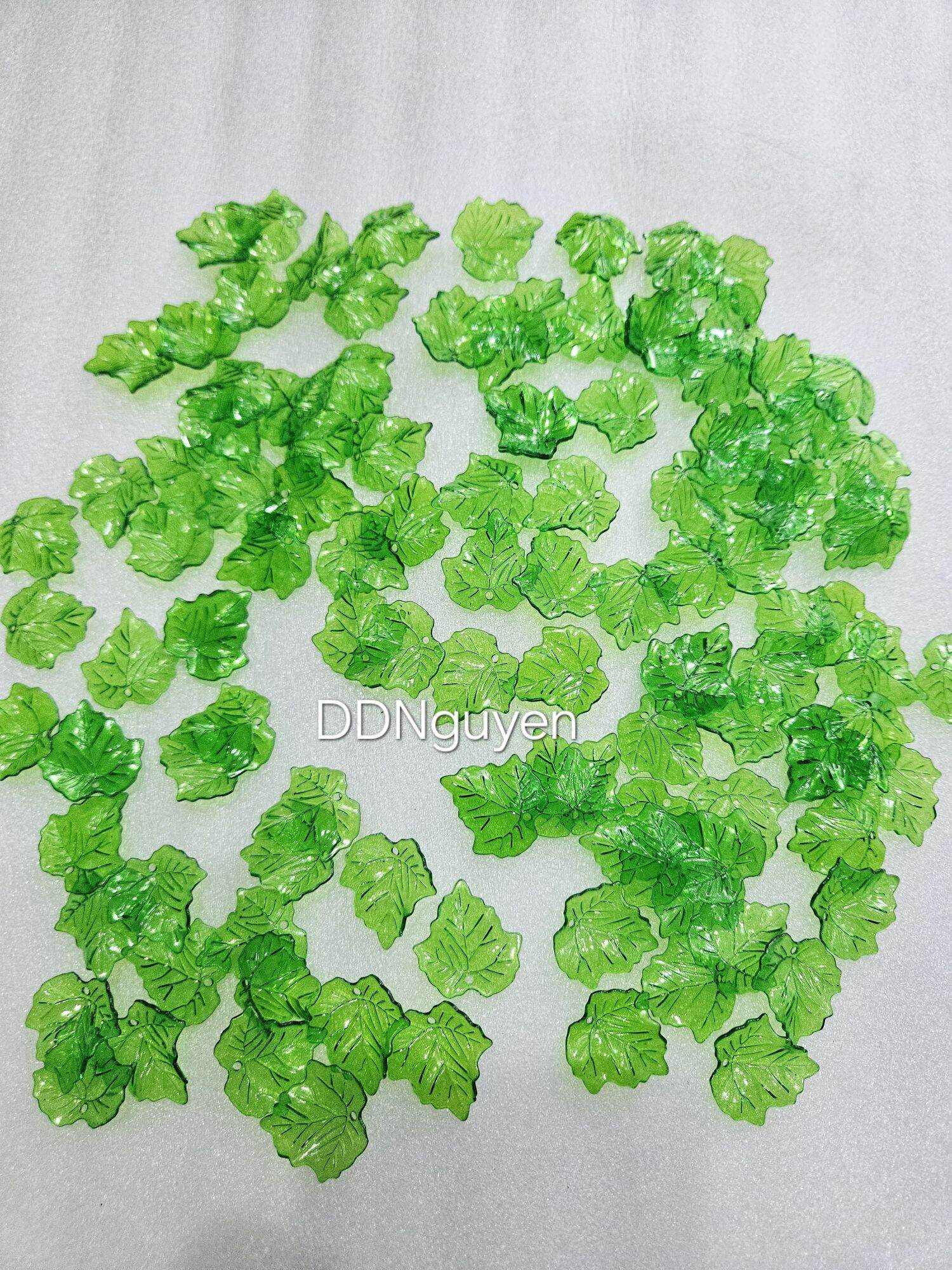 Lá pha lê nhựa trang trí hoa, đồ đùng thủ công