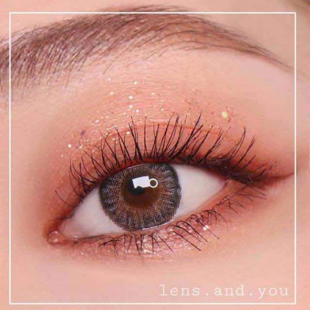 Lens cận màu 4.5 độ - Hạn sử dụng 1 năm