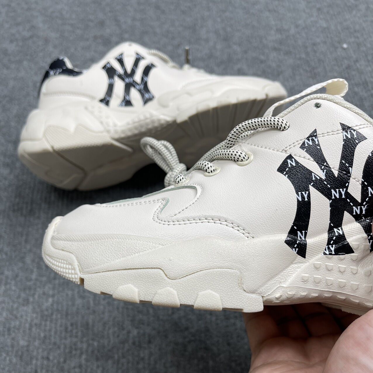 M. L. B NY ĐEN SS 2021 REP11