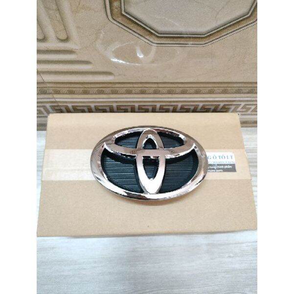 Logo + đế logo trước Toyota Vios 2015