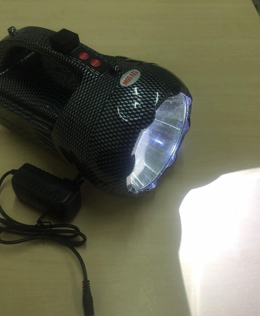 [HCM]Đèn pin chiếu xa hơn 1.000 m