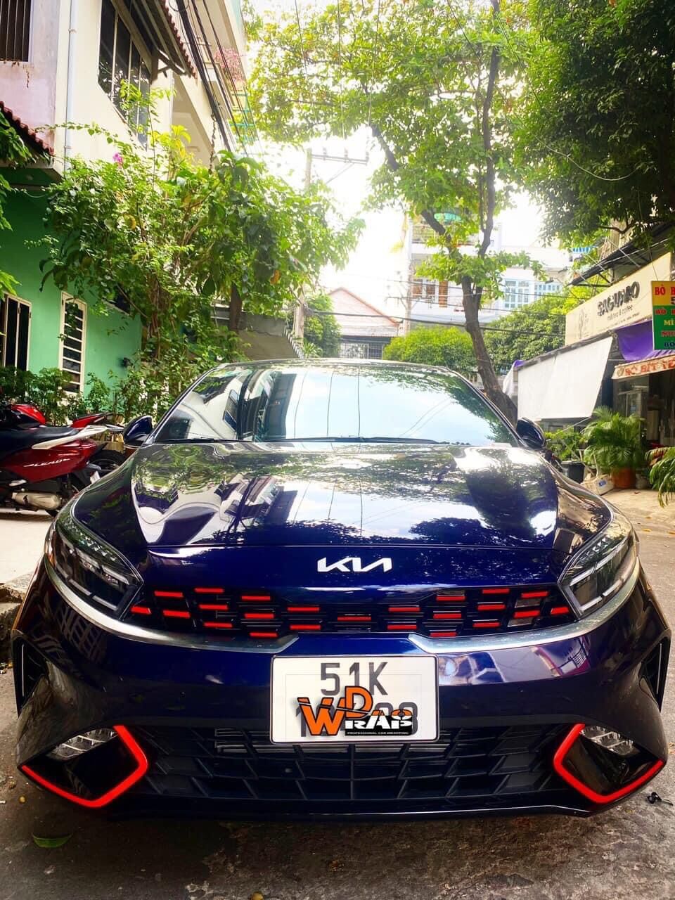 Decal trang trí k3 mới