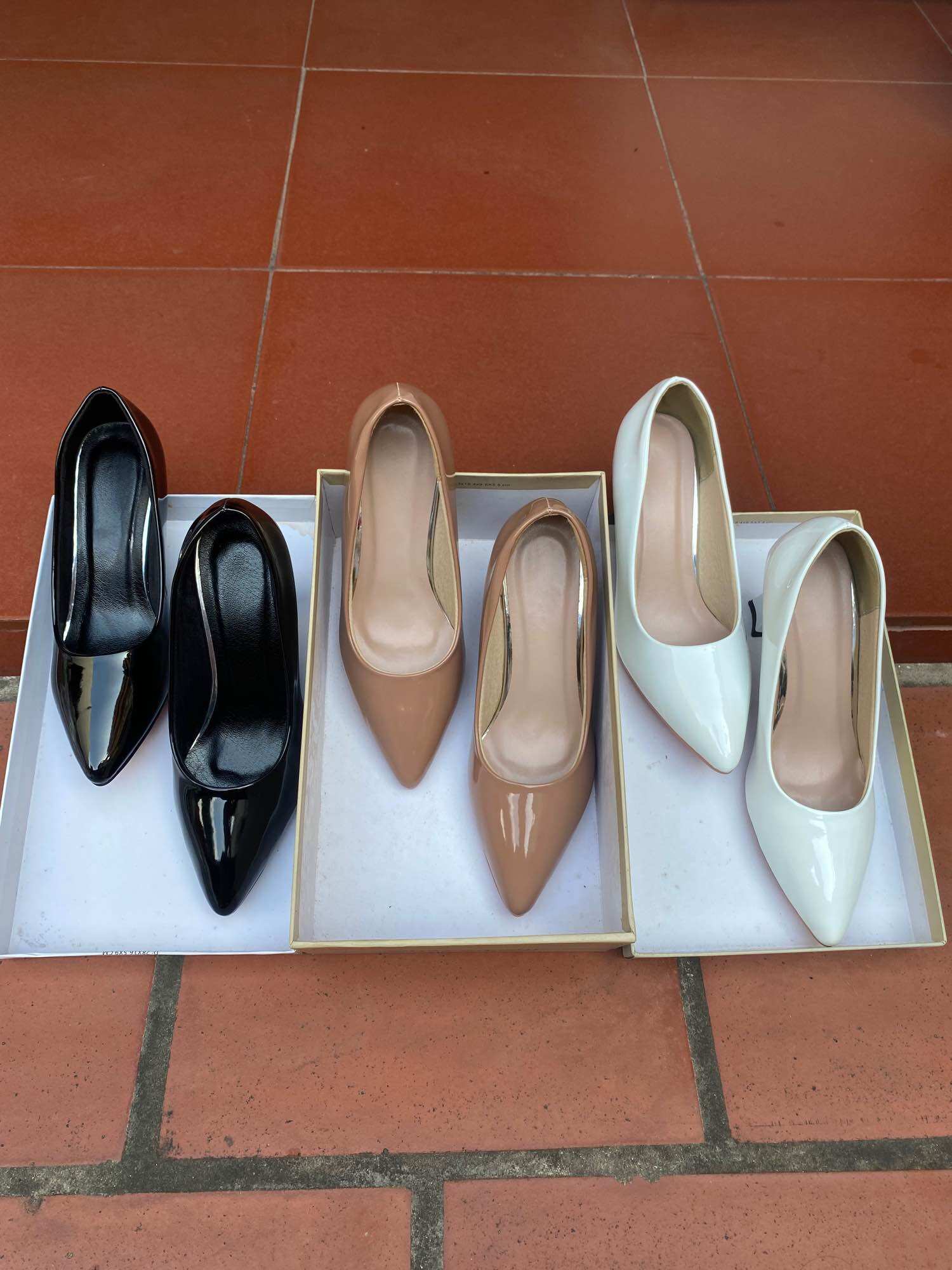 Giày cao gót 7p da bóng sai từ 35-40