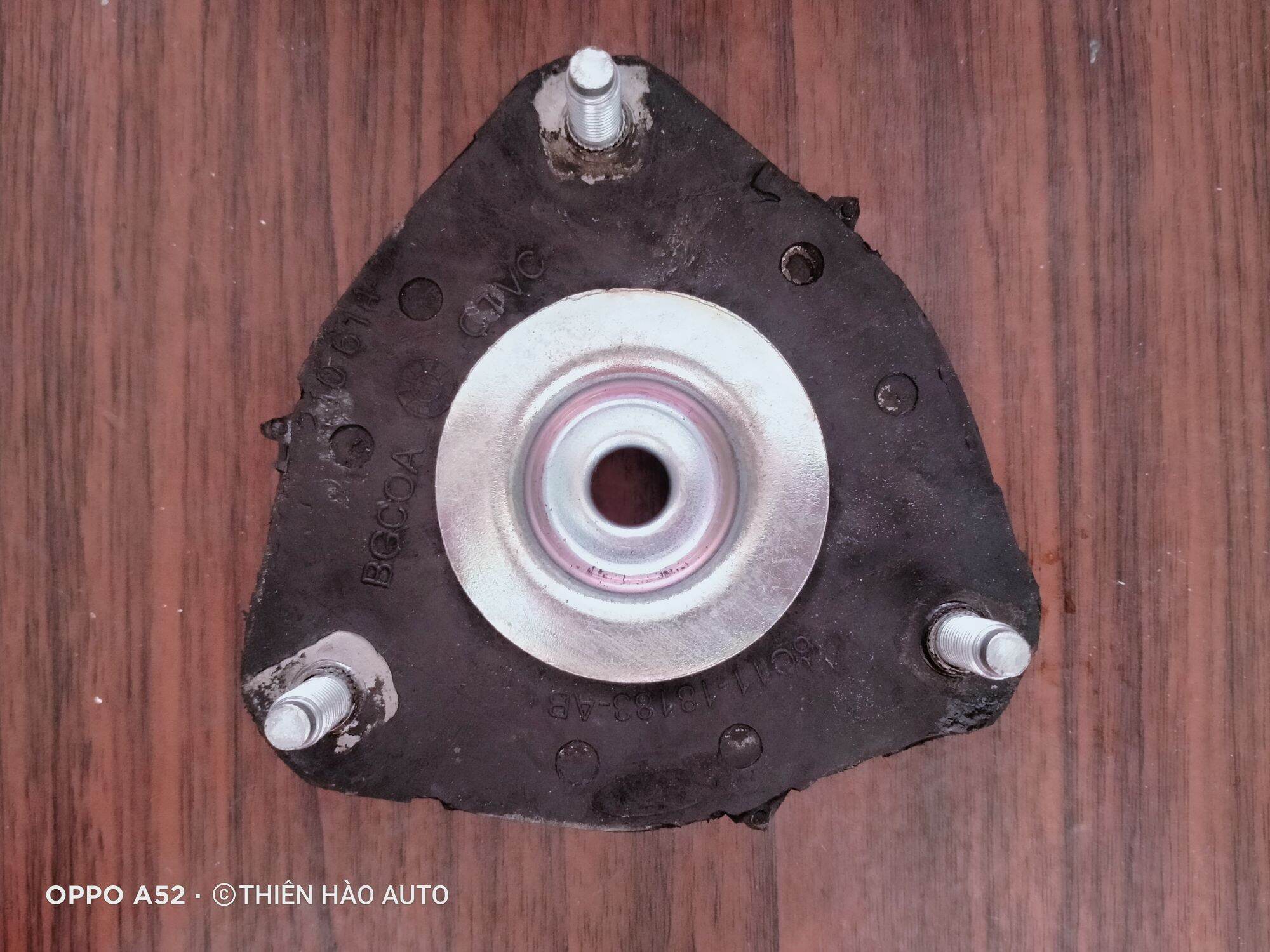 Cao su bát bèo phuộc trước  FORD TRANSIT 2008-2021 ( giá 1 cái)