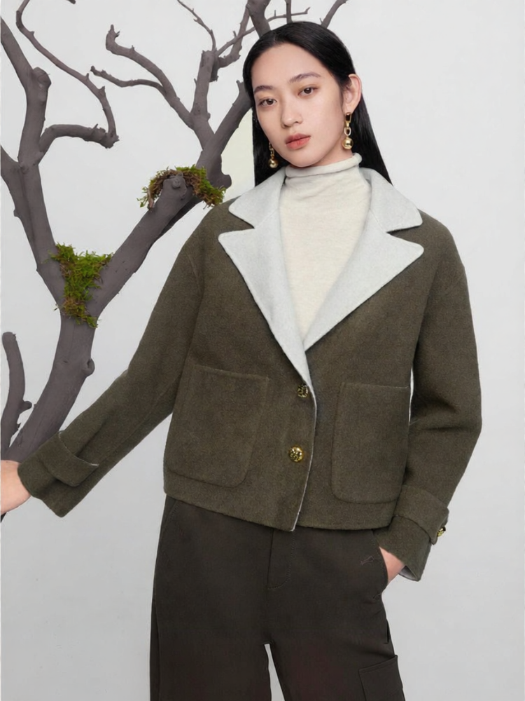 Fashionable Short Double-Faced Nylon Coat Giá 4,859,000 Đồng*Miễn phí vận chuyển