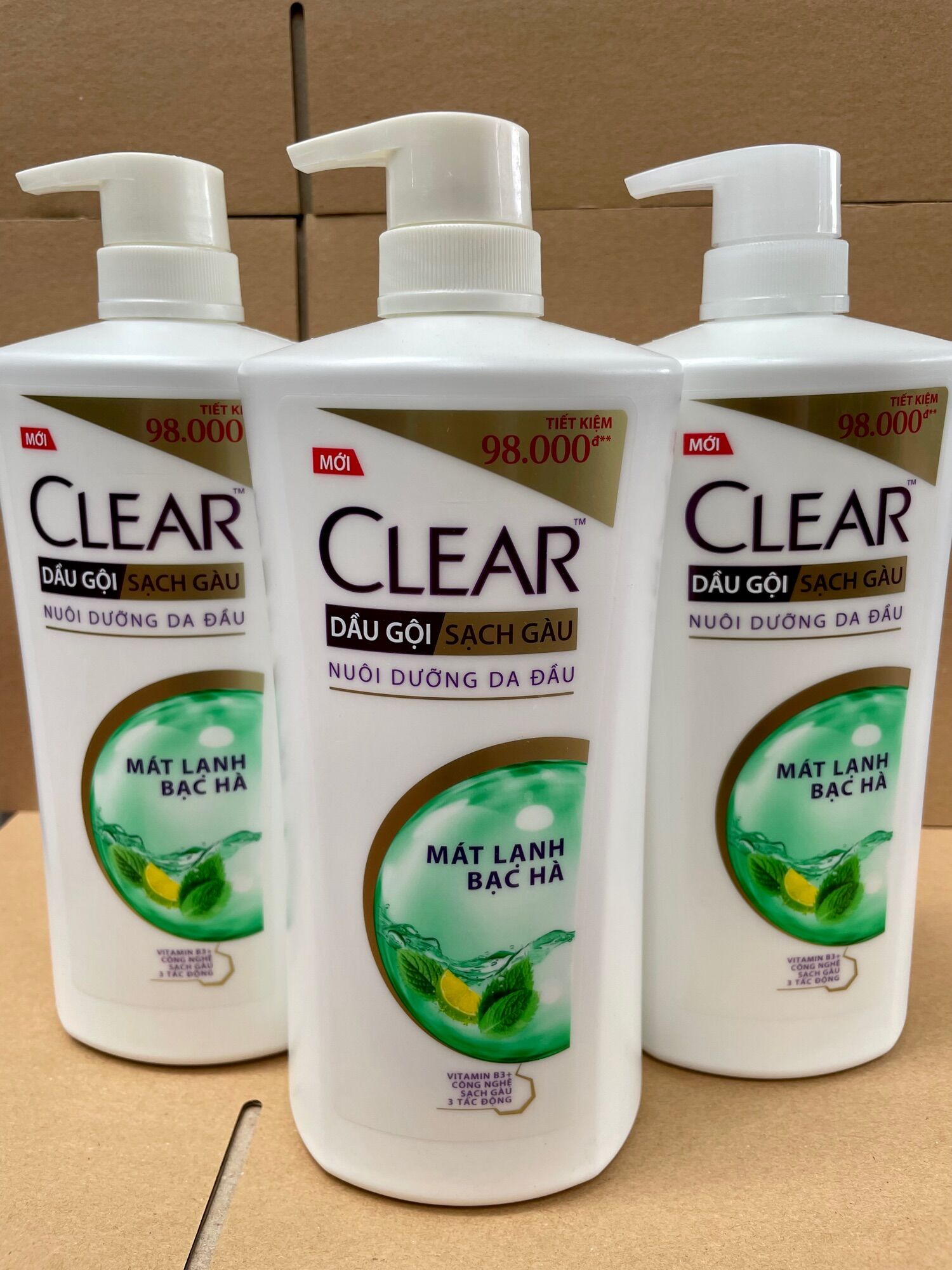 Dầu gội CLEAR mát lạnh bạc hà 880g(Xanh lá)
