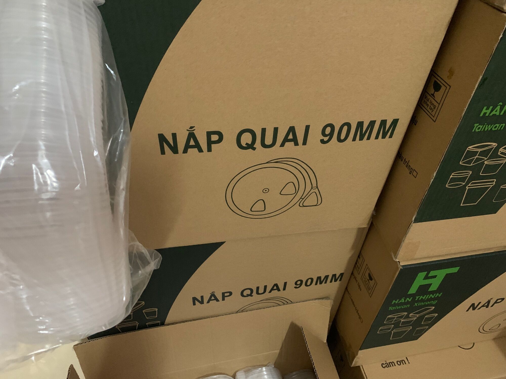 Thùng nắp vai PP 1000 cái / 520k