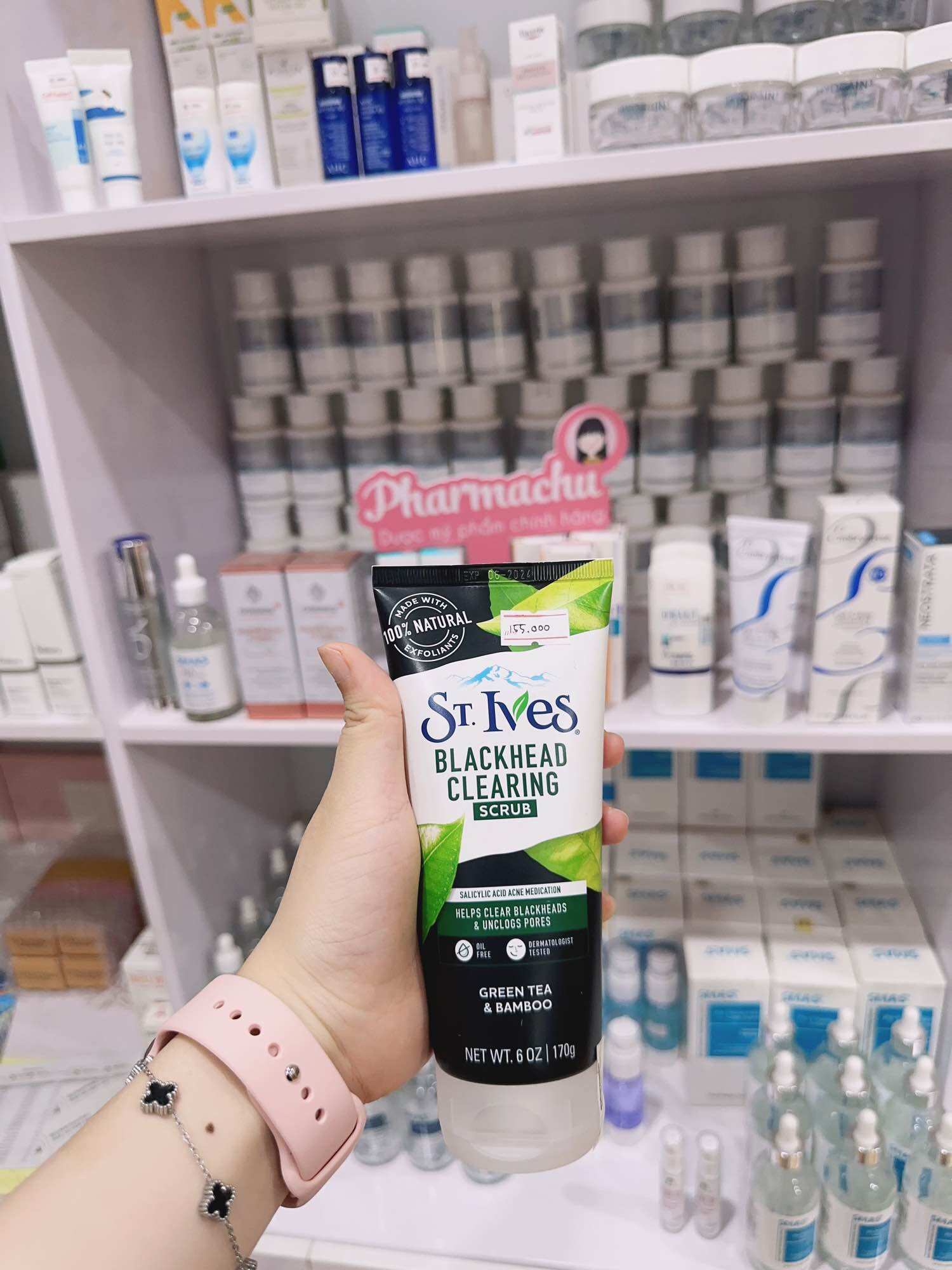 Tẩy tế báo chết vật lý Stives trà xanh