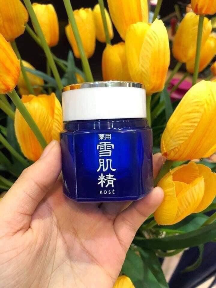 Kem dưỡng trắng da ban đêm Kosé Nhật Bản
