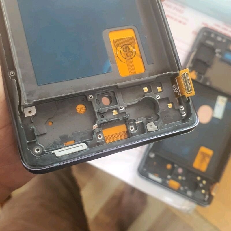 Màn hình samsung S20 Fe G781B oled có khung(cam lổ)