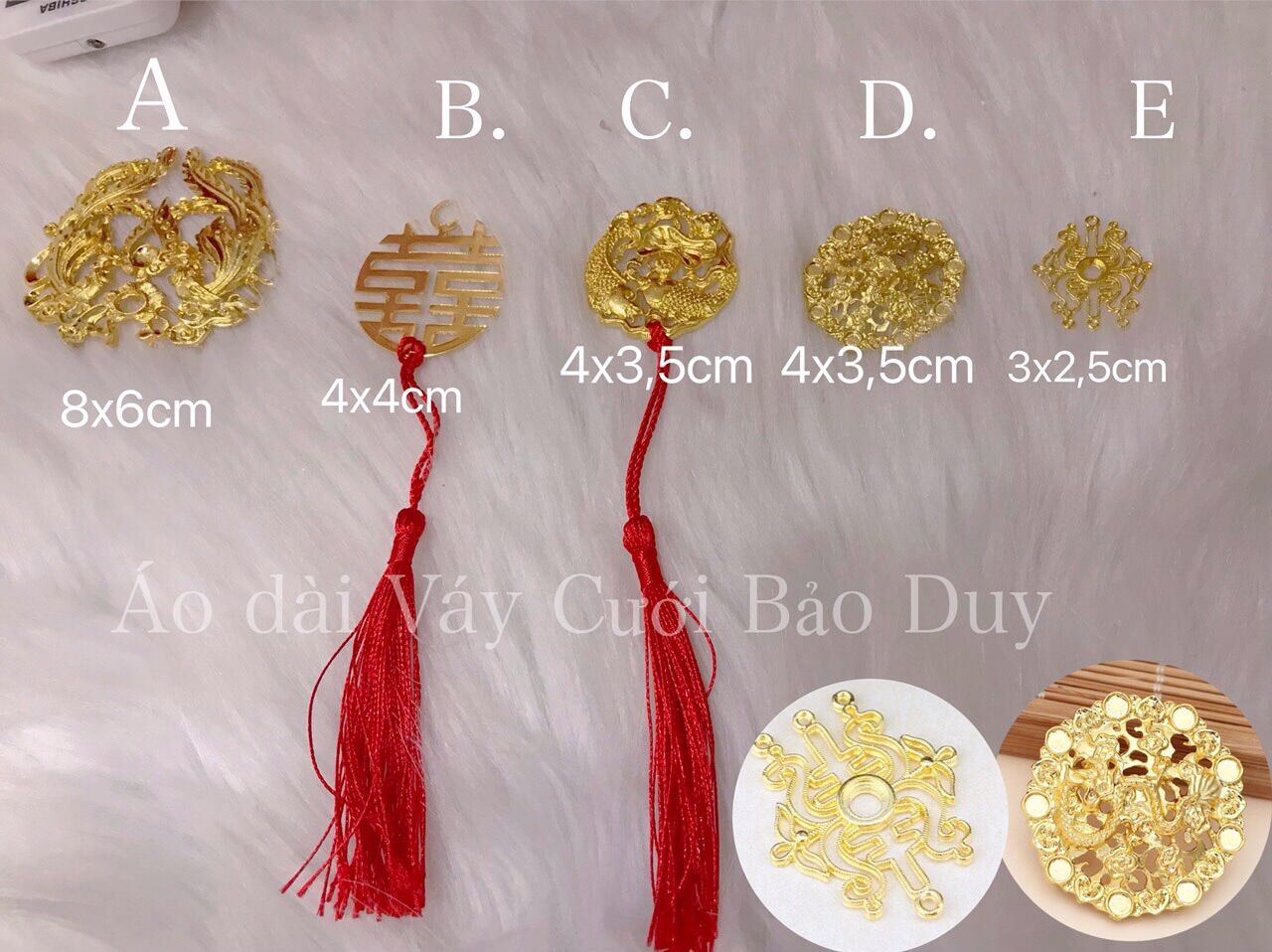 Thẻ bài, tua rua, ngọc bội áo dài siêu sang