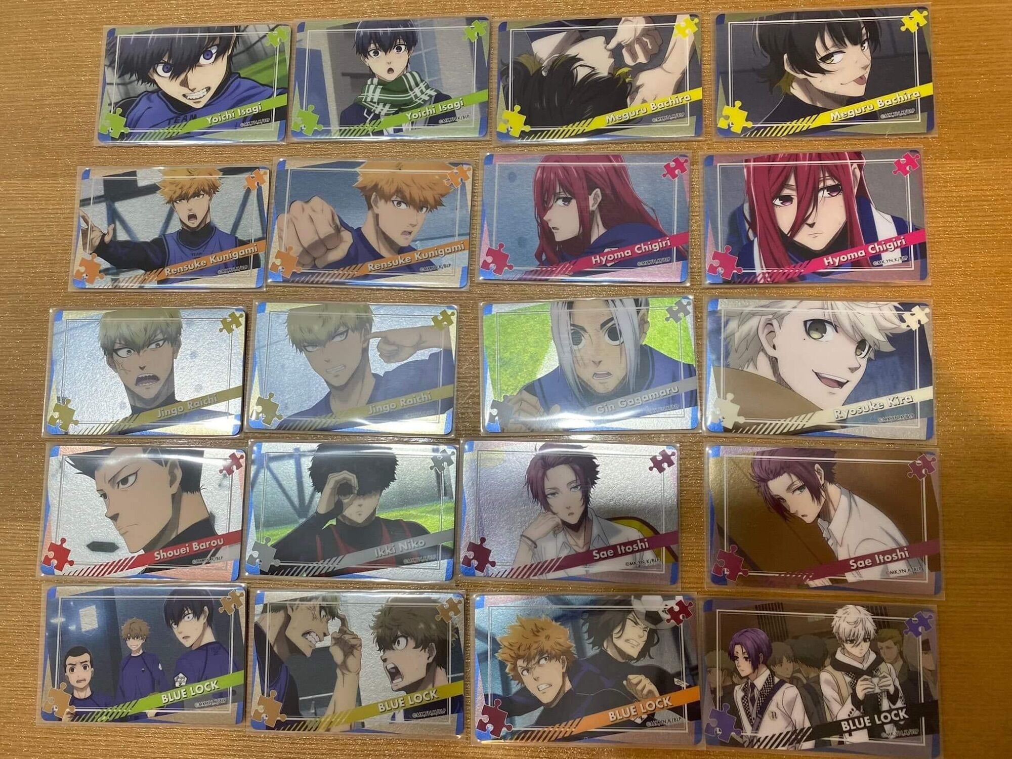 Bluelock gói thẻ nhân phẩm Collect Metallic Card
