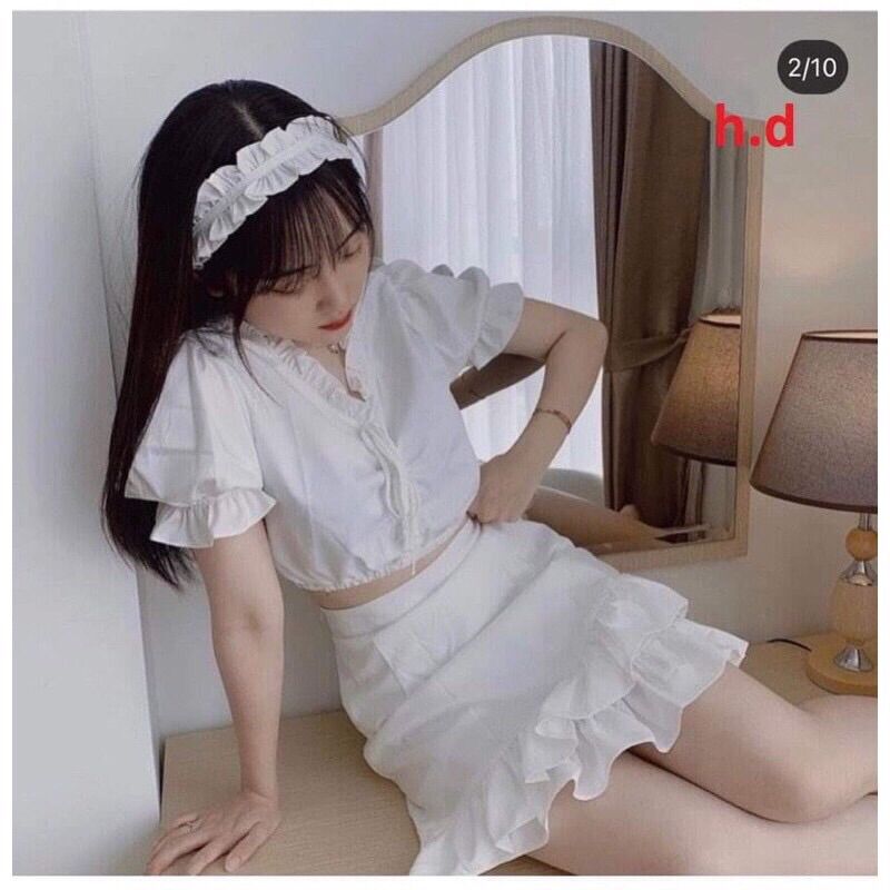 Sét áo cổ V+chân váy hai tầng lệch