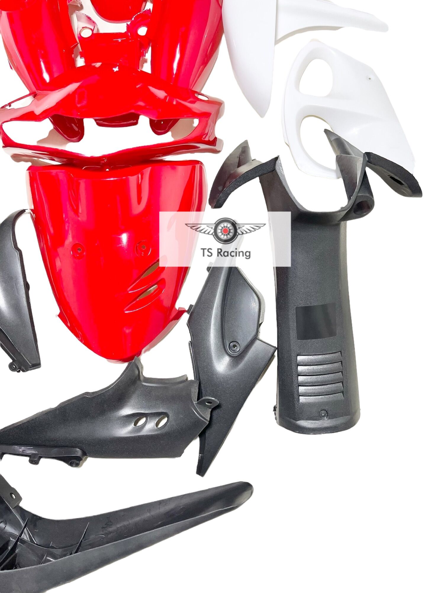 Dàn áo FX125 màu đỏ tươi