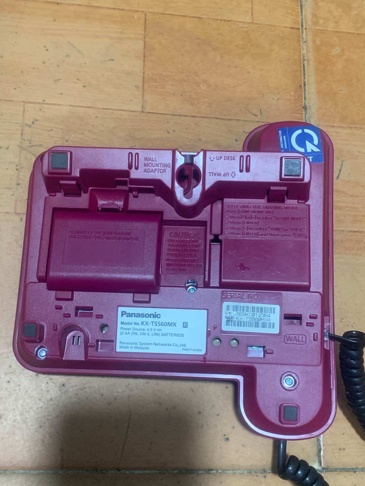 Điện thoại bàn Panasonic kx ts560