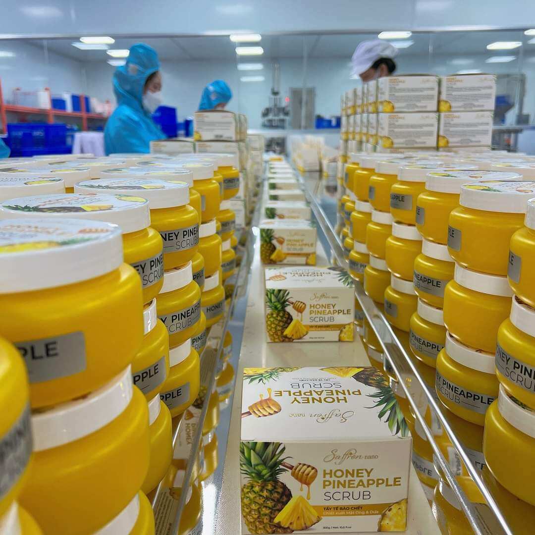 Kem Tẩy Tế Bào Chết Saffron nano